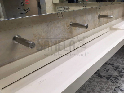 Настенный бесконтактный кран SLU 43 арт: 03430 Sanela Чехия (фото, схема)